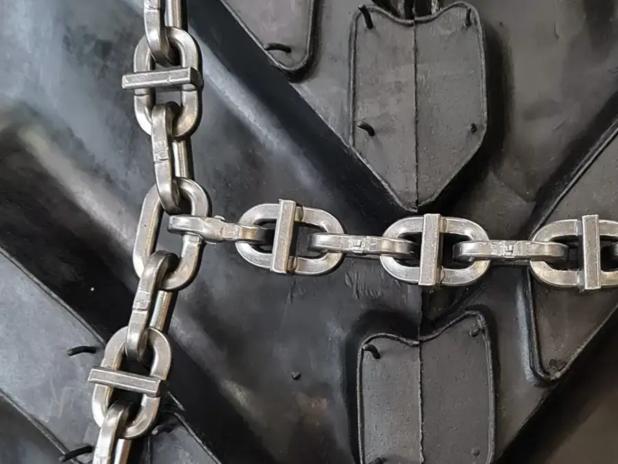 safety_grip_7mm_links_close_up.webp